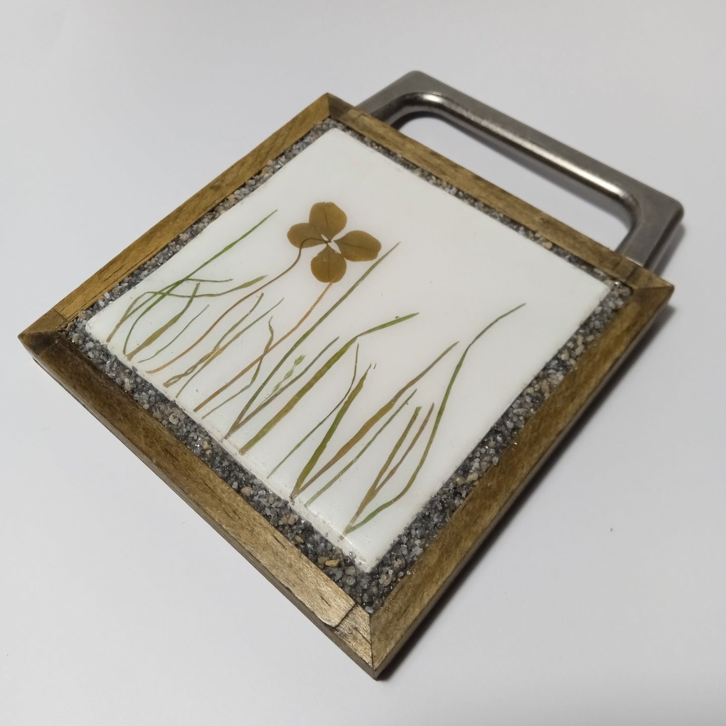 Carreaux d'herbier avec de vraies plantes sèches. Collection Spring Meadow, crédence de cuisine, carrelage de salle de bain, art mural, art naturel, carreaux de base en céramique.